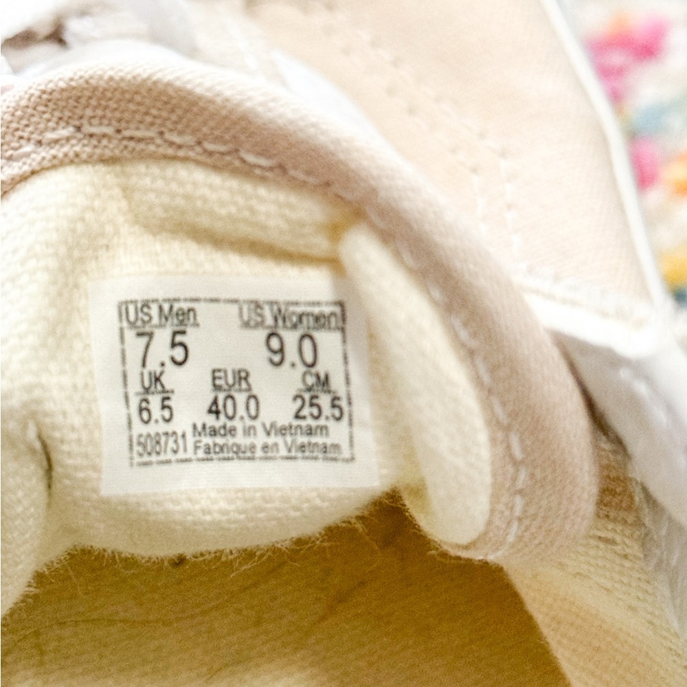 Vans Old Skool Sneakers - Picture 7 of 7